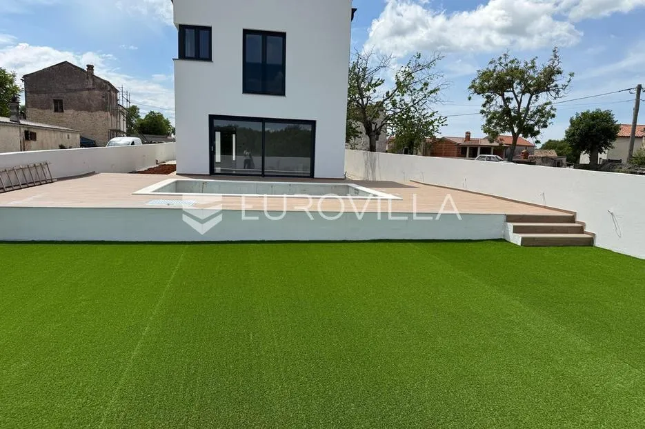 istra, svetvinčenat, kvalitetna moderna kuća 180 m² s bazenom 24 m² i garažom - slika 28