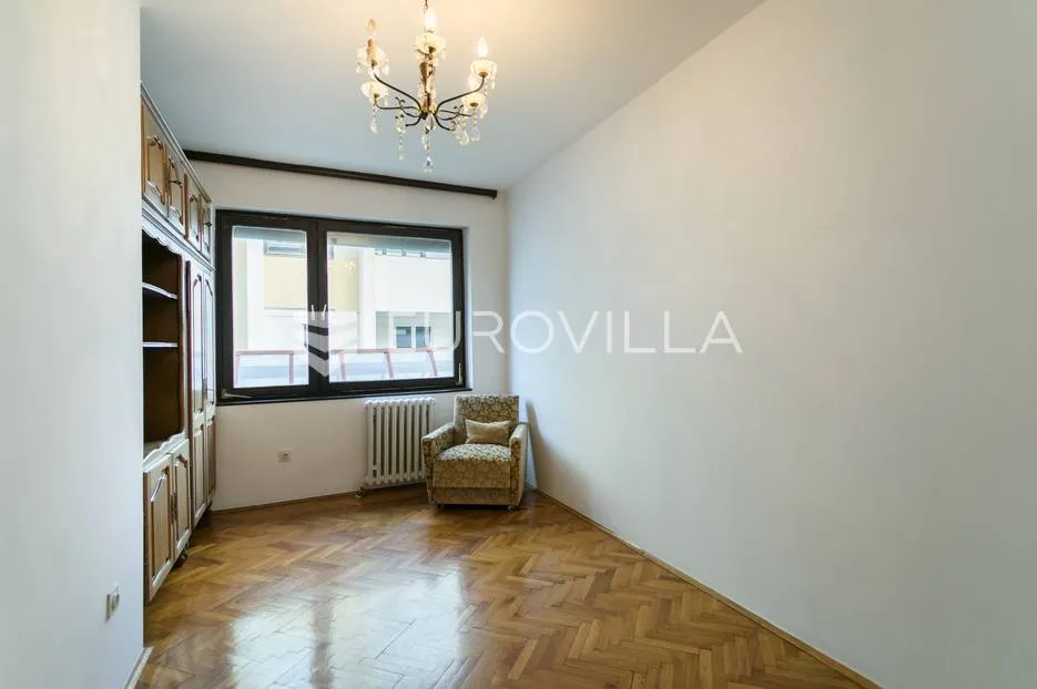 zagreb, pantovčak, hercegovačka, uređen trosoban stan 98 m² - slika 12