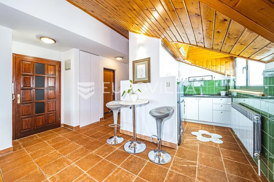 zagreb, trnje, trosoban stan 75 m² - slika 12
