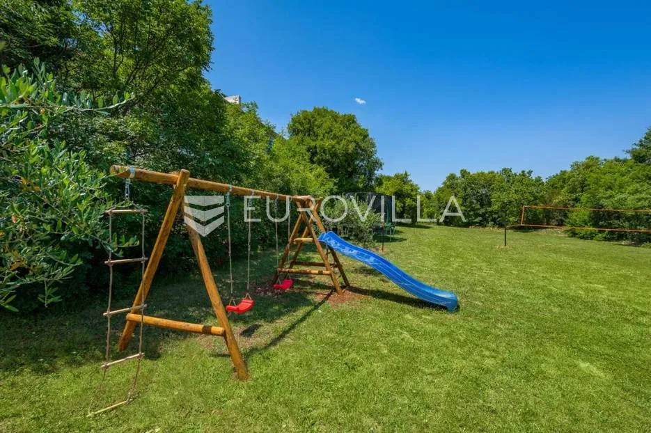 rakalj, predivna, prostrana villa s bazenom i velikom okućnicom, 452 m² - slika 5