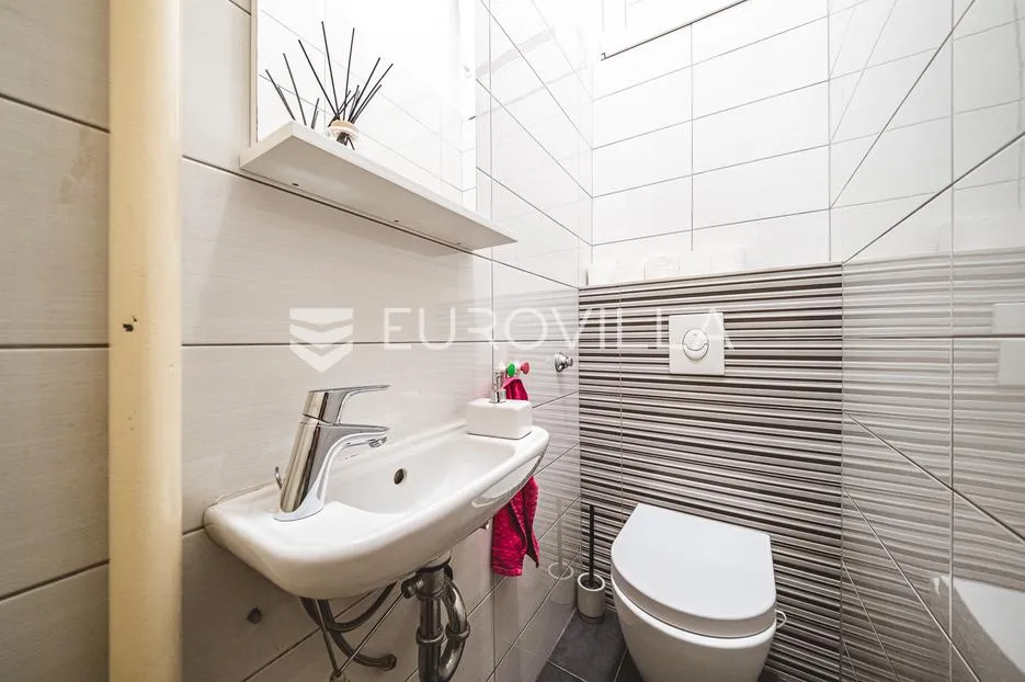 zagreb, petrova, prekrasan dvosoban stan 50 m² - slika 10