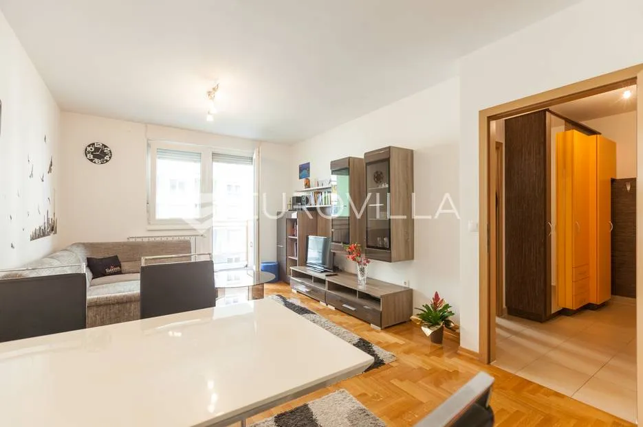zagreb, folnegovićeva, dvosoban stan s garažom 64 m² - slika 3