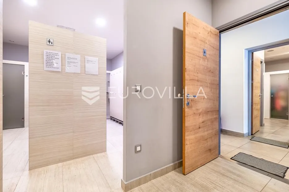 zagreb, maksimir, atraktivan poslovni prostor 385 m², blizina bolnice rebro, 7 parkinga - slika 7