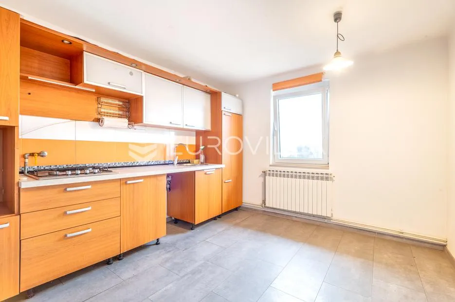 zagreb, pantovčak, trosobni stan 98,15 m² - slika 3