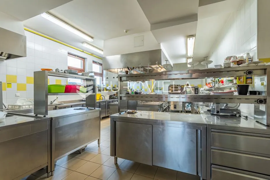 nedelišće, pušćine, restoran, pansion, event centar 1.078 m² - slika 10