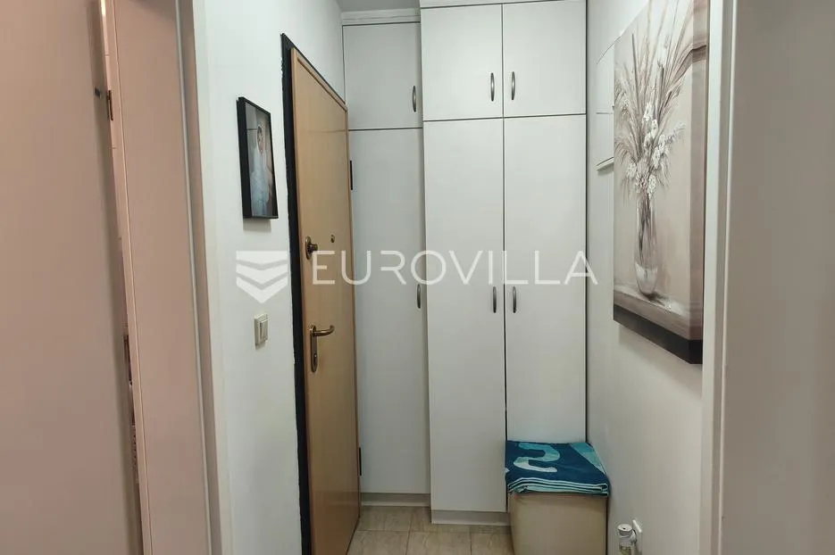 zadar, belafuža, namješten stan od 66 m² - slika 8
