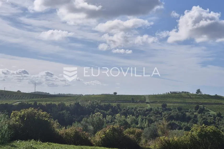 istra, buje, građevinsko zemljište 1032 m² na odličnoj lokaciji - slika 5