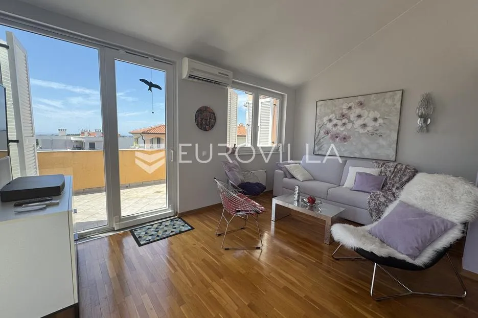 Istra, Novigrad, penthouse 97,07 m² s dvije spavaće sobe i panoramskim pogledom