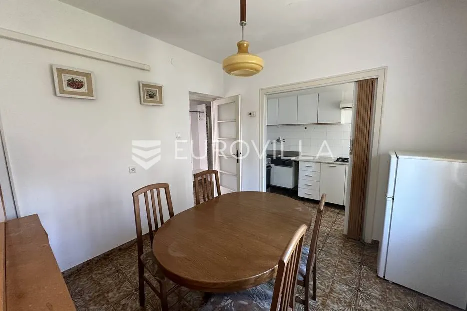 istra, pula - dvojna kuća nkp 150 m2 u neposrednom centru grada - slika 23