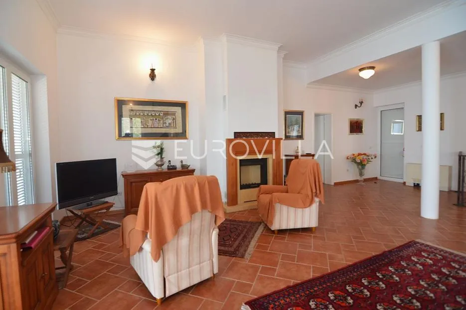 krk, stara baška, ekskluzivna vila u stijeni 450 m², panoramski pogled na more - slika 8