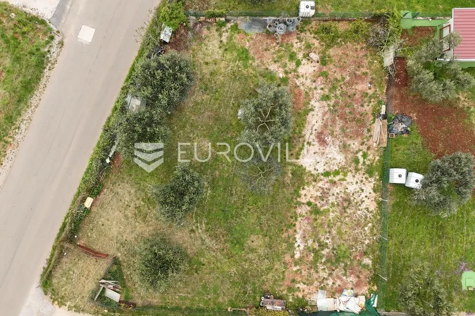 istra, umag, atraktivna parcela pravilnog oblika u blizini mora - slika 2
