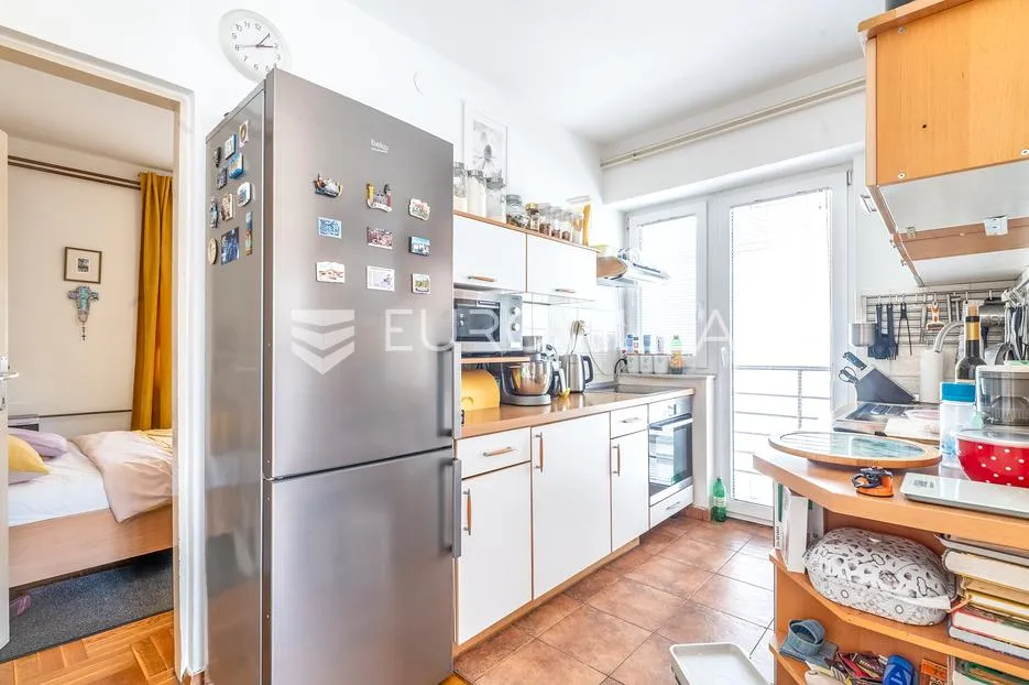 zagreb, dubec, kuća s 5 stambenih jedinica, 280 m² - slika 10
