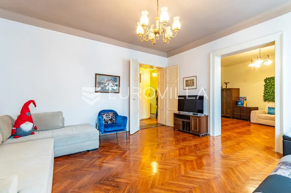 Varaždin, Centar, komforan stan 92,86 m², odlična investicija