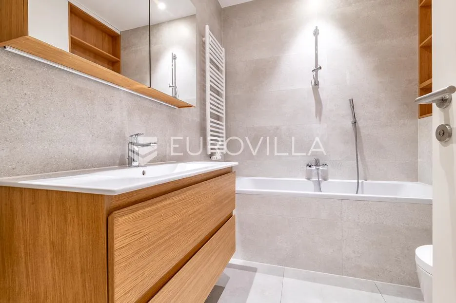 zagreb, heinzelova, vmd, trosoban stan i dva garažna mjesta 95 m² - slika 6