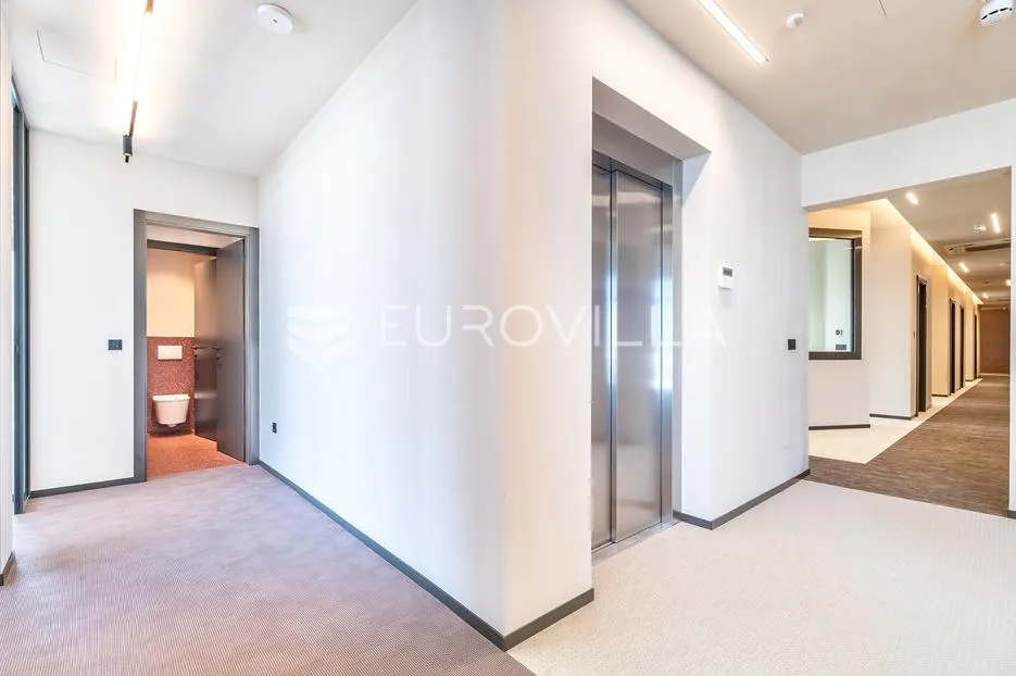 zagreb, lučko, ekskluzivan uredski prostor za zakup u novogradnji, 325 m² - slika 7