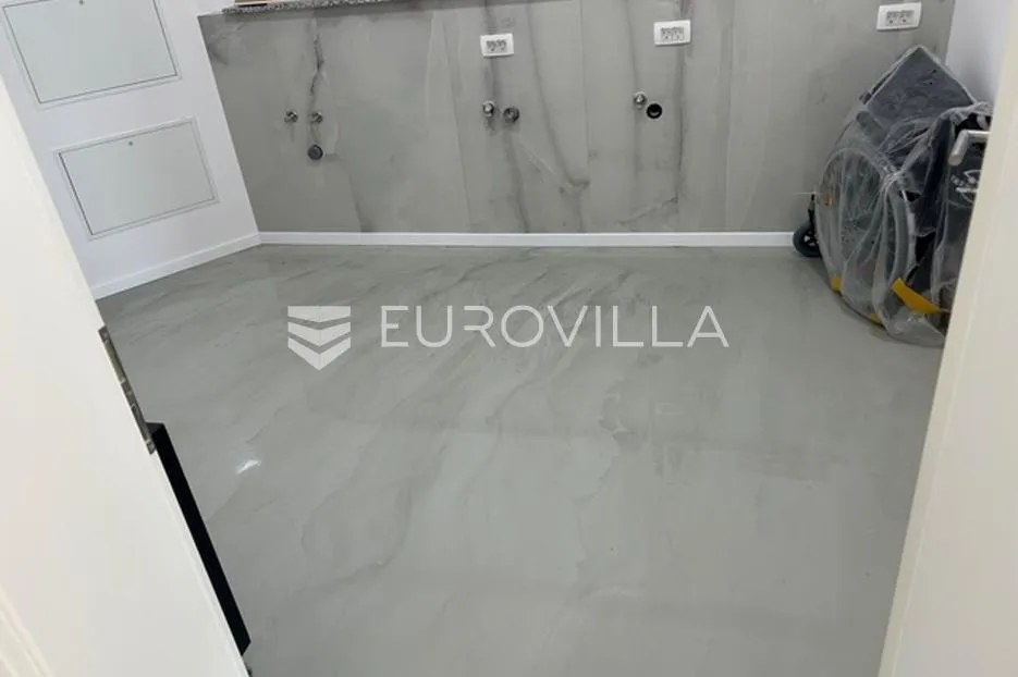 nova gradiška, poljane, kuća 215 m² sa potencijalom - slika 11