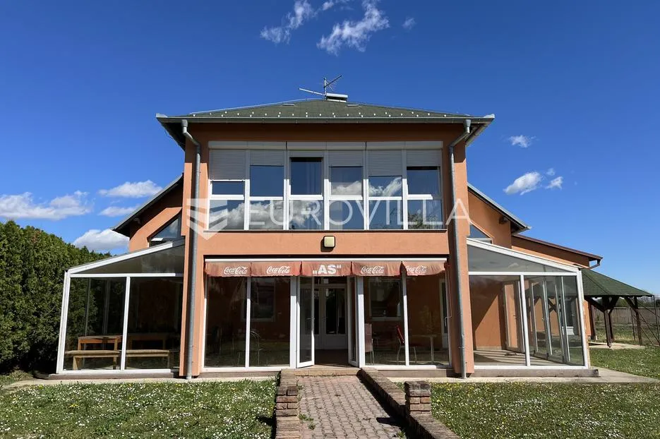 vukovar, mitnica, poslovni kompleks sa dva teniska terena, 3929 m². - slika 2