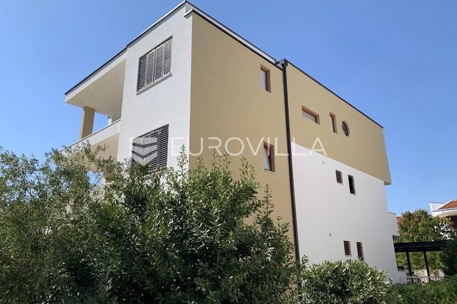krk, penthouse 100 m², prvi red do mora sa fantastičnim pogledom - slika 8