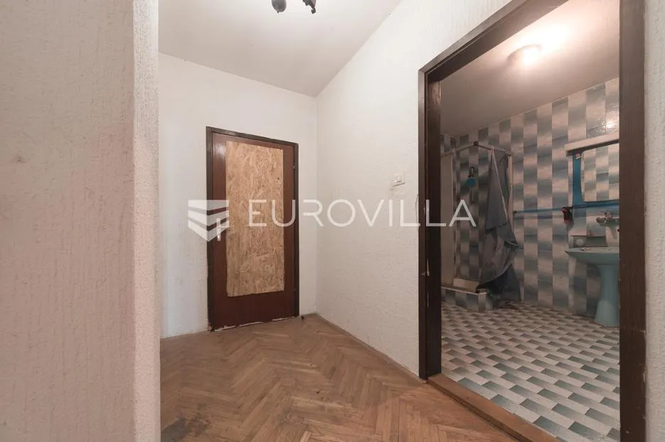 osijek, donji grad, kuća s dvorištem za adaptaciju 236 m² - slika 16