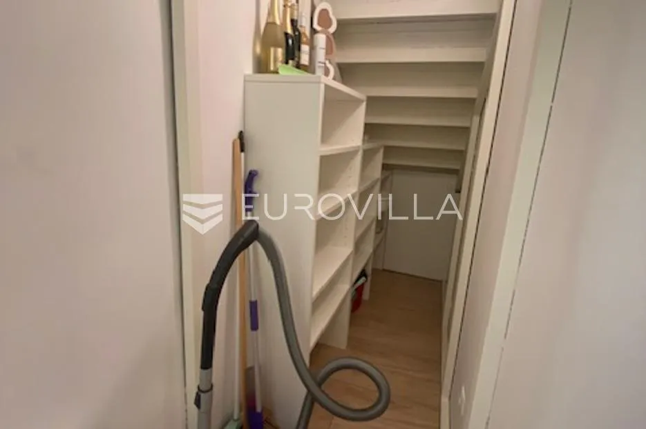 slavonski brod, centar, najam dvoetažnog stana 106,31 m² - slika 8