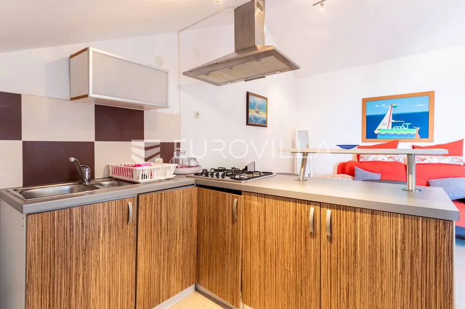 novalja, kuća s 10 apartmana blizu centra s pogledom na more - slika 22
