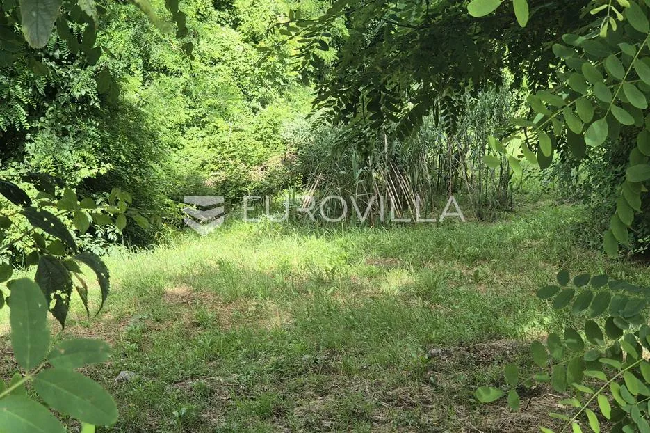 istra, tadini, građevinsko zemljište 1109m2 na rubu sela - slika 7