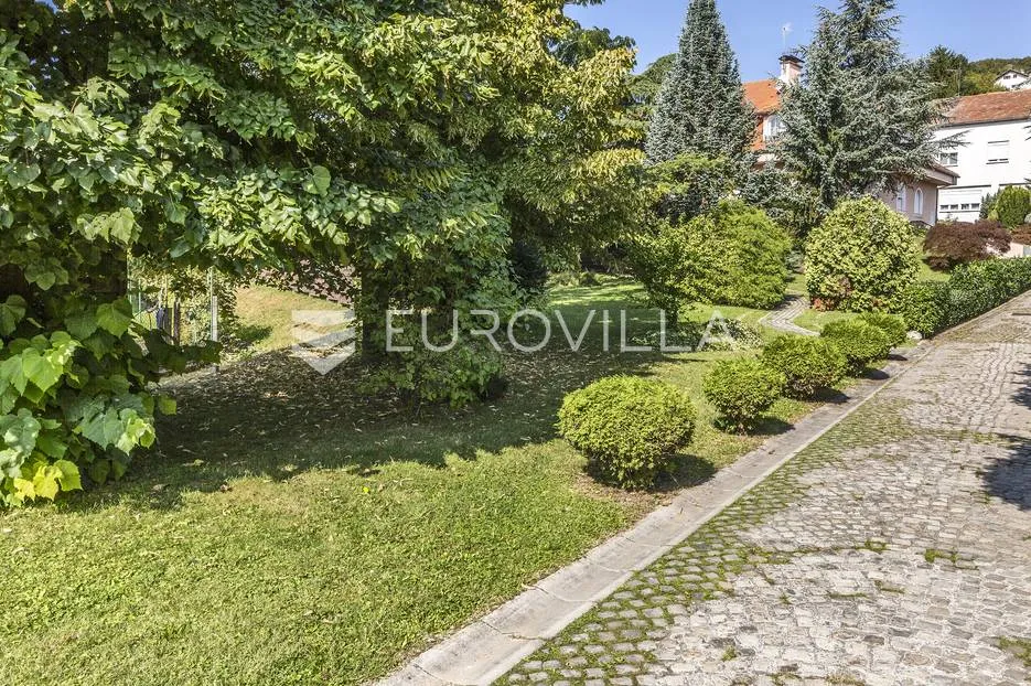 zagreb, gračani luksuzno obiteljsko imanje, vila 810 m² na zemljištu 3.965 m² - slika 34