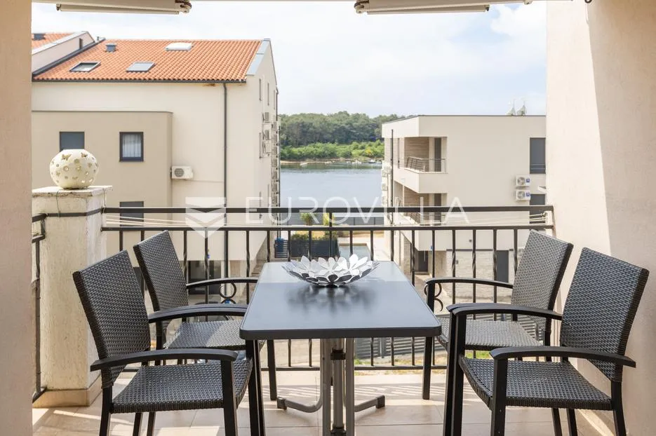 istra, medulin, dvosoban stan s pogledom na more, 76,58 m² - slika 1