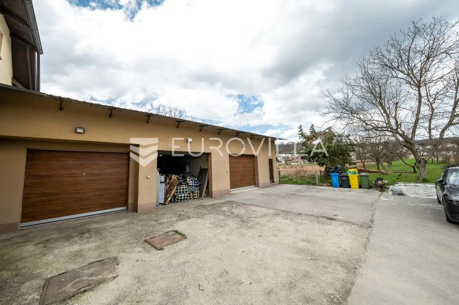 zaprešić okolica, brdovec, predivna kuća s 3 garaže 316 m² - slika 3