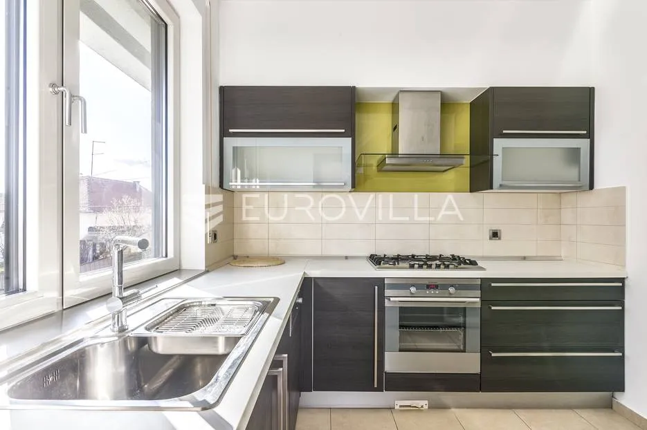 remete, četverosoban stan 123 m², novogradnja - slika 2