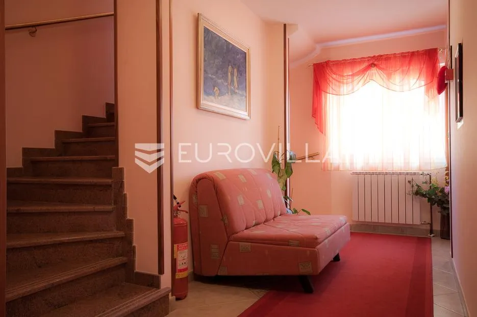 istra, novigrad, atraktivni hotel sa renomiranim restoranom na izvrsnoj lokacij - slika 7