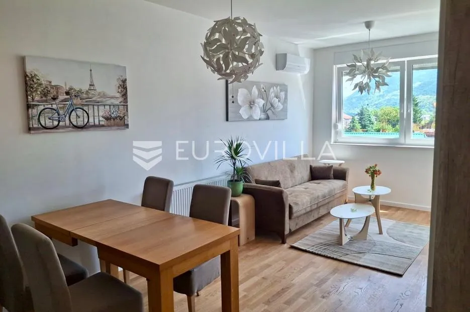 zaprešić, prekrasan trosoban stan 61 m², parking, namješten - slika 3