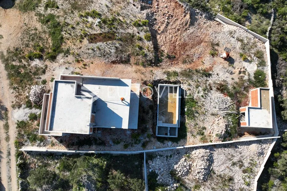rogoznica, dvornica, luksuzna vila u izgradnji površine 450 m2 - slika 3