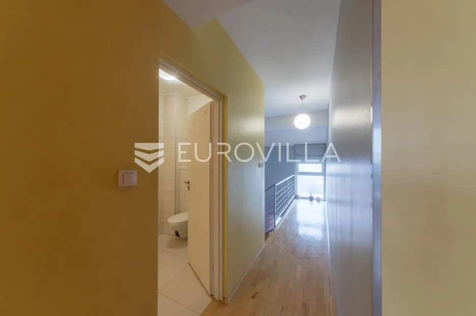 osijek, novi grad, 4 sobe penthouse 166 m² s garažom i liftom (moguće poslovni) - slika 24