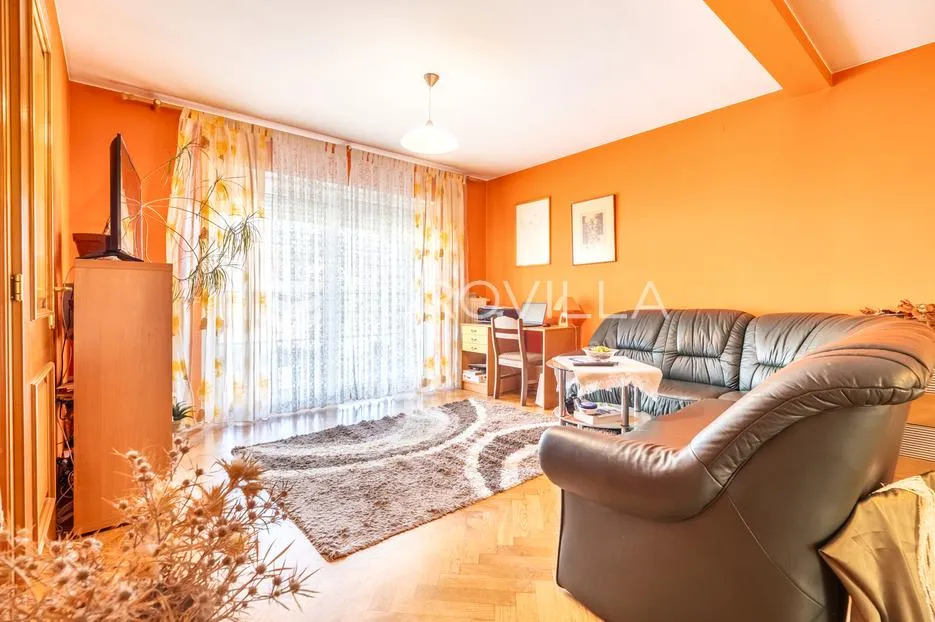 velika gorica, samostojeća kuća 457 m2, odlična lokacija - slika 5
