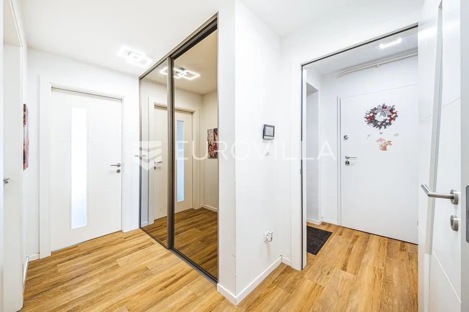 dugo selo, moderan četverosoban penthouse 140,02 m², otvoreni pogled - slika 13