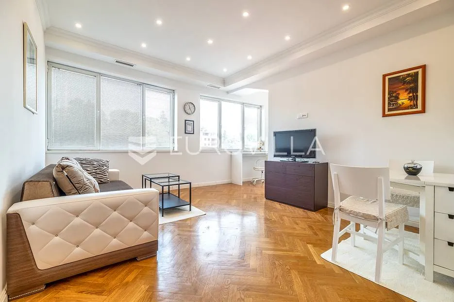 zagreb, importanne, prekrasan dvosoban stan 58 m² - slika 2