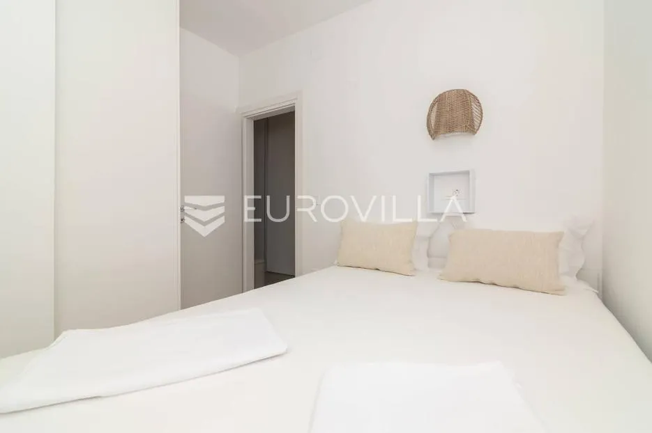 senj, dvosoban stan 62 m² s pogledom na more, udaljen od plaže 80 m - slika 7