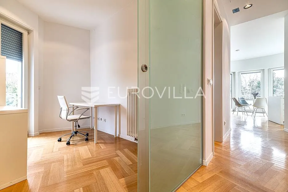 šalata, bijenička, luksuzan četverosoban penthouse - slika 6