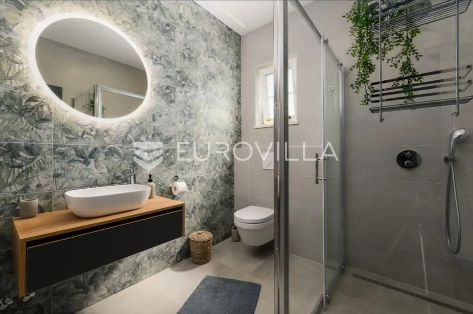 istra, kanfanar, moderna kuća s odvojenim apartmanom za dugoročan najam - slika 9