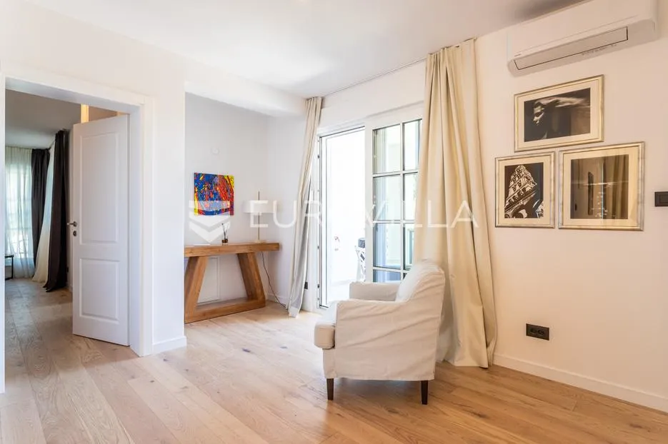 rogoznica, ražanj, novogradnja, prekrasna kuća s bazenom i pogledom na more, 433,44 m² - slika 20
