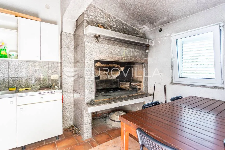čiovo, okrug donji, apartmanska vila s bazenom - slika 7