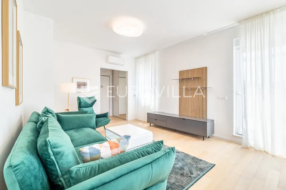 zagreb, radnička bussines zona, četverosoban penthouse 128 m² prvo useljenje - slika 2