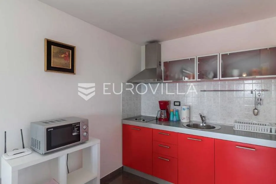 pula, pješčana uvala atraktivna samostojeća vila na velikoj okućnici - slika 32