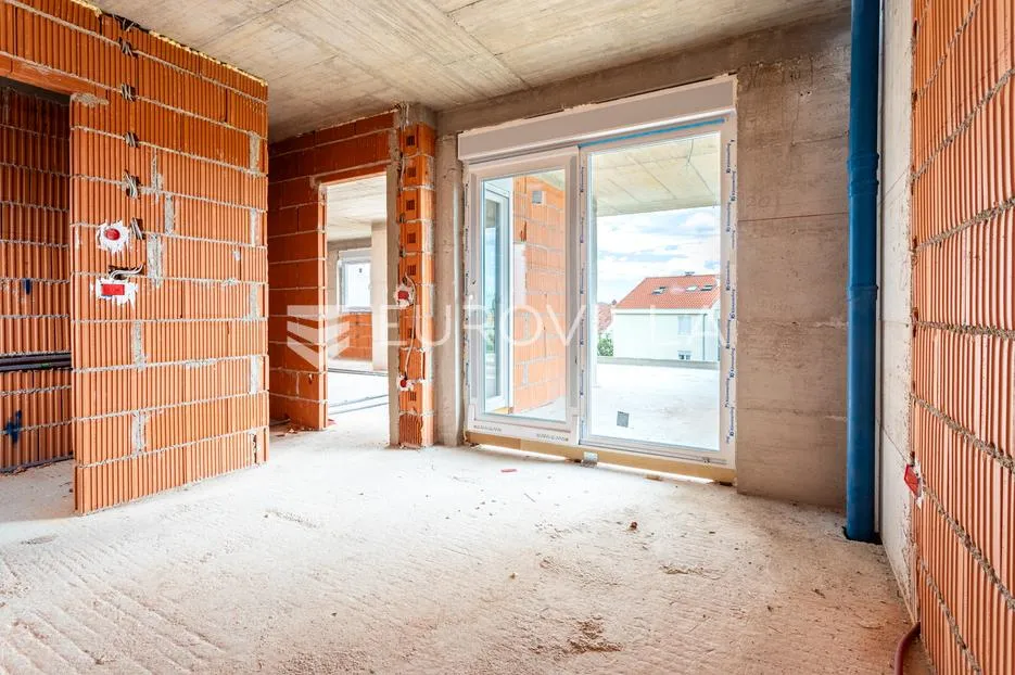 kaštel lukšić, trosoban penthouse s krovnom terasom i dva parkirna mjesta - slika 25