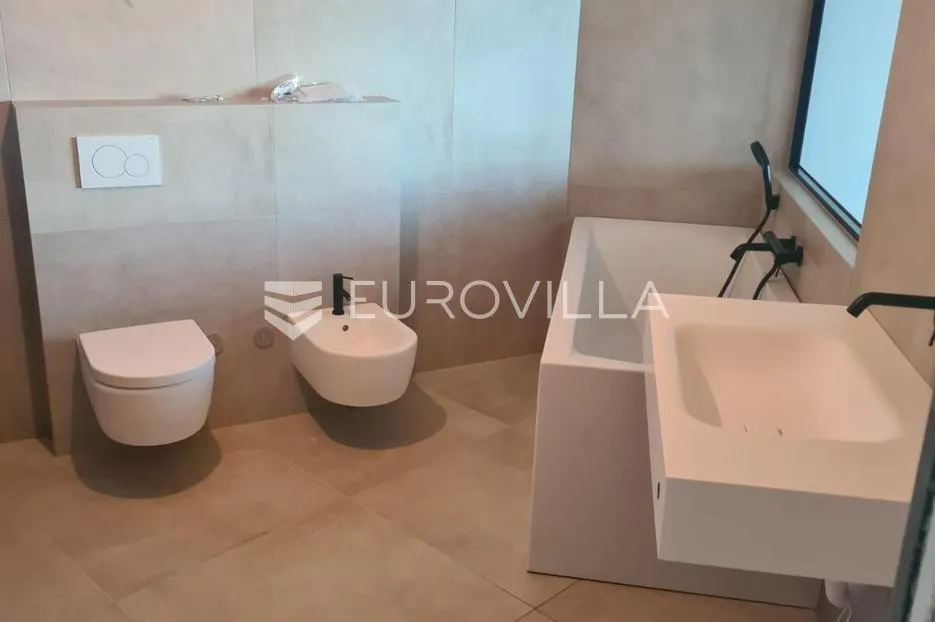 opatija, centar, ekskluzivan penthouse 162 m² - slika 15