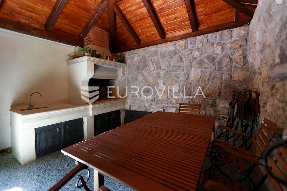 opatija, centar, prekrasna samostojeća kuća s bazenom i konobom, 140m od mora - slika 32
