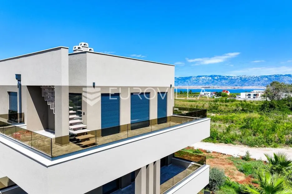 zadar, privlaka, trosoban stan na prvom katu s pogledom na more 113,95 m² - slika 13