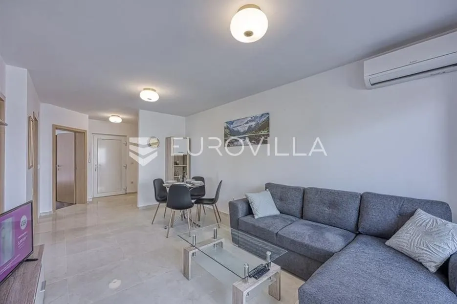 istra, murine, novo adaptiran stan s dvije spavaće sobe te neto korisnom površinom od 61,2 m² - slika 5