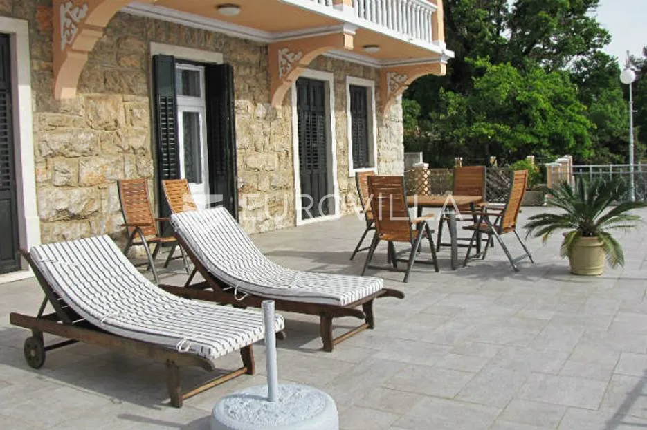 opatija, ičići, četverosoban stan, cijelogodišnji najam, 10 m od mora! - slika 4